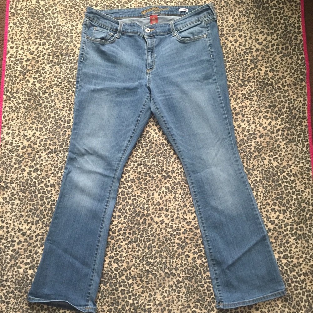 Arizona Jean Co Bootcut Jeans (Short) (Jr.)